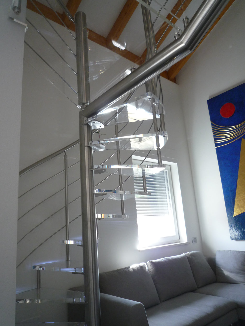 Acrylgalstreppe 76 - Spindeltreppe Acrylglasstufen