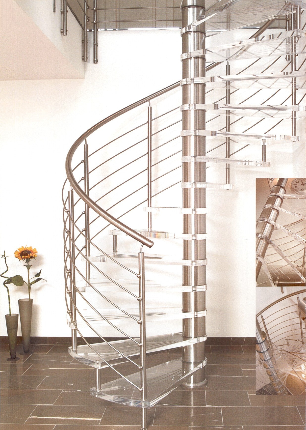 Acrylgalstreppe 76 - Spindeltreppe Acrylglasstufen