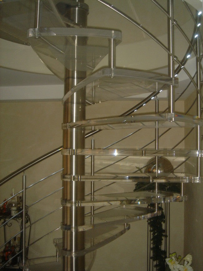 Acrylgalstreppe 76 - Spindeltreppe Acrylglasstufen